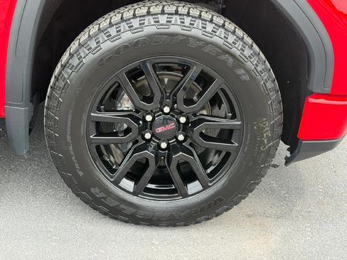 Used 2022 GMC Sierra 1500 Elevation AWD/4WD image 39