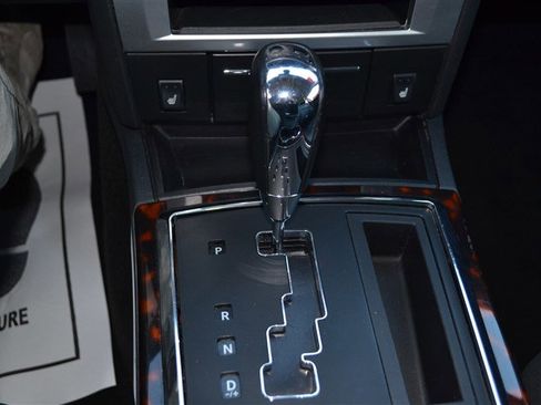 Used 2008 Chrysler 300 C image 20