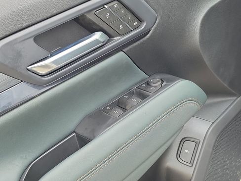 New 2026 GMC Terrain AT4 w/ Convenience Package III image 28