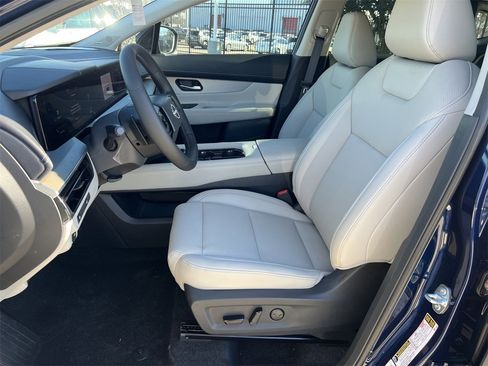 New 2026 Nissan Murano SL image 13