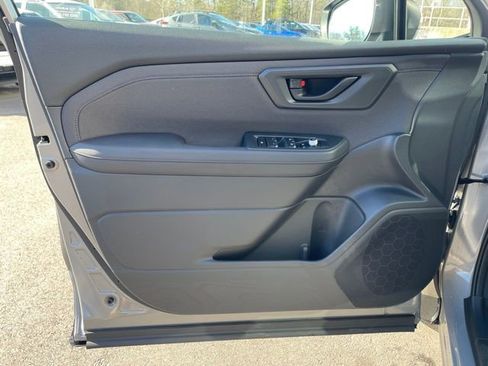 New 2025 Subaru Forester Premium image 15