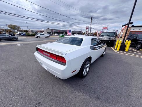 Used 2012 Dodge Challenger R/T w/ Electronics Convenience Group image 36