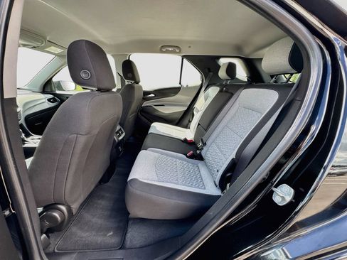 Used 2024 Chevrolet Equinox LS FWD image 22