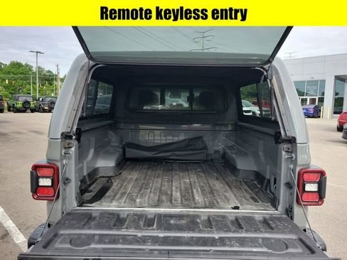 Used 2021 Jeep Gladiator Rubicon AWD/4WD image 27