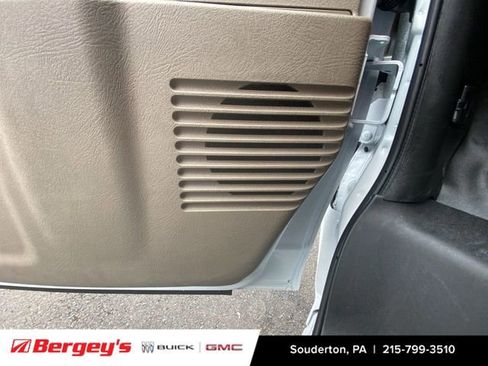 New 2025 GMC Savana 2500 Work Van w/ Driver Convenience Package image 26