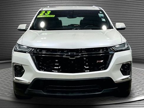 Used 2023 Chevrolet Traverse RS AWD/4WD image 2