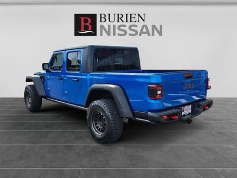 Used 2021 Jeep Gladiator Rubicon AWD/4WD image 4