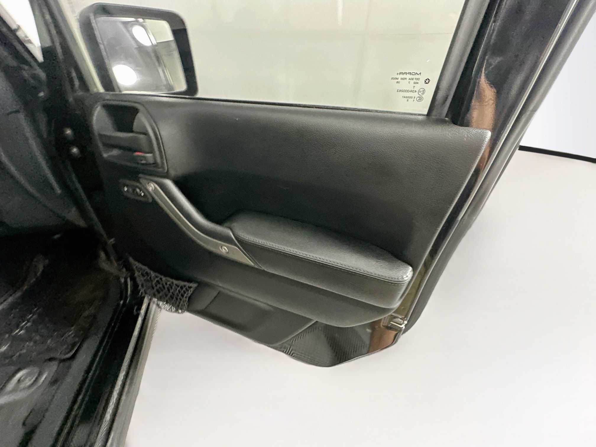 Used 2017 Jeep Wrangler Unlimited Sport AWD/4WD image 28