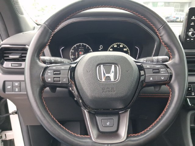 Used 2024 Honda Pilot TrailSport image 16