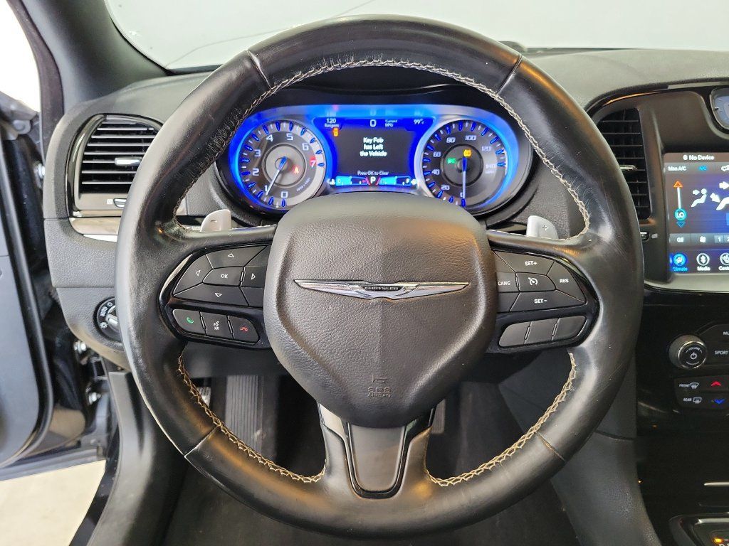 Used 2022 Chrysler 300 S RWD image 22