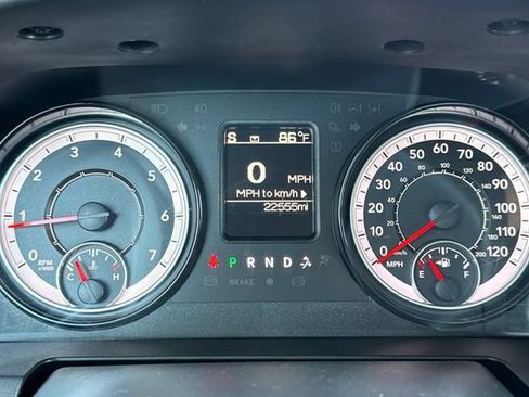 Used 2022 RAM 1500 Tradesman w/ Chrome Plus Package RWD image 38