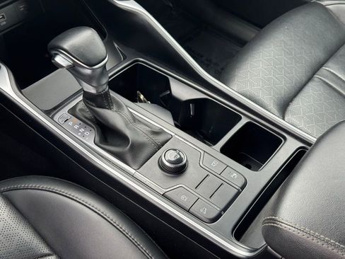 Used 2022 Kia Sorento S image 22