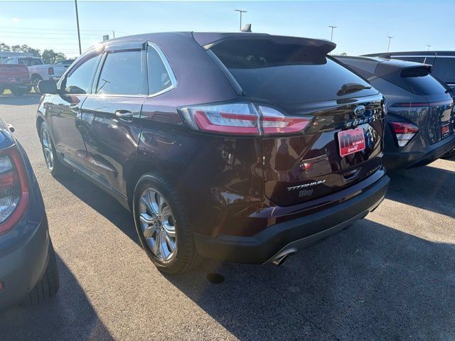 Used 2021 Ford Edge Titanium AWD/4WD image 16