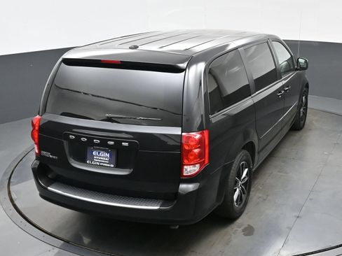 Used 2017 Dodge Grand Caravan GT FWD image 38