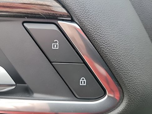 Used 2026 Chevrolet Silverado 1500 LT w/ Texas Edition Plus image 16