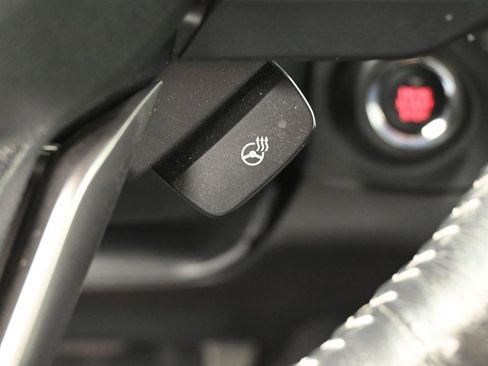 Used 2023 Subaru Ascent Limited w/ Technology Package image 19