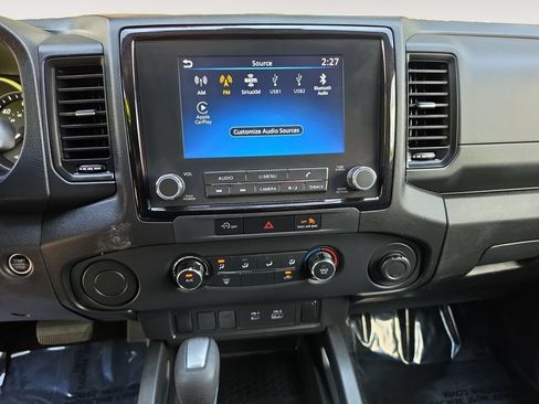 Used 2024 Nissan Frontier S w/ S Utility Package RWD image 11