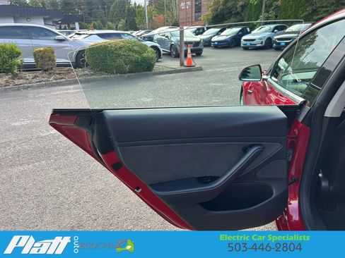 Used 2018 Tesla Model 3 Long Range AWD/4WD image 25