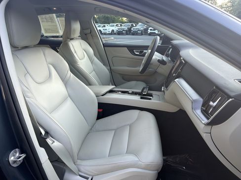 Certified 2024 Volvo S60 B5 Core w/ Climate Package AWD/4WD image 35