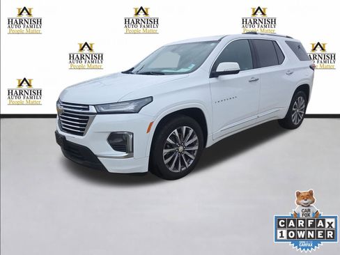 Used 2023 Chevrolet Traverse Premier image 1