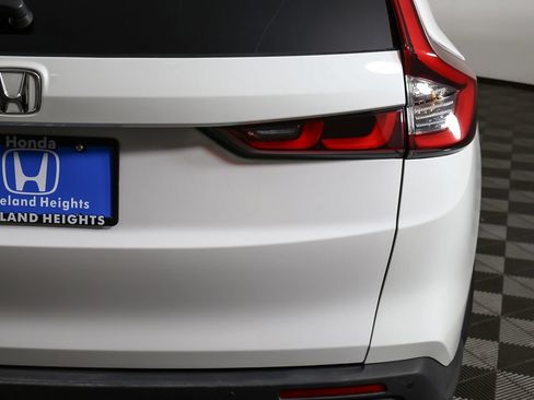 Used 2024 Honda CR-V EX-L image 16