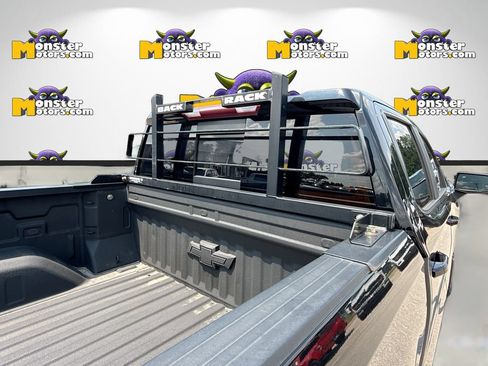 Used 2020 Chevrolet Silverado 1500 LT Trail Boss AWD/4WD image 32