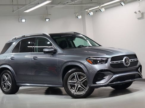 Certified 2025 Mercedes-Benz GLE 350 4MATIC image 8