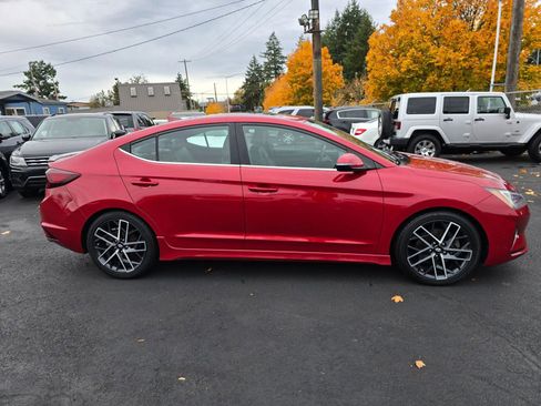 Used 2019 Hyundai Elantra Sport w/ Cargo Package image 6