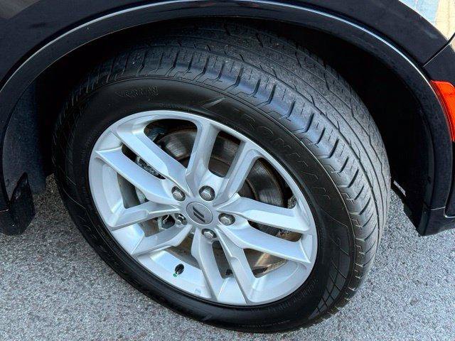 Used 2023 Dodge Durango GT RWD image 25