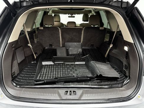 Used 2022 Lincoln Aviator Grand Touring w/ Elements Package Plus image 8