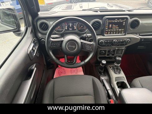 Used 2021 Jeep Wrangler Unlimited Sport AWD/4WD image 22