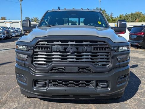 New 2026 RAM 2500 Tradesman AWD/4WD image 9