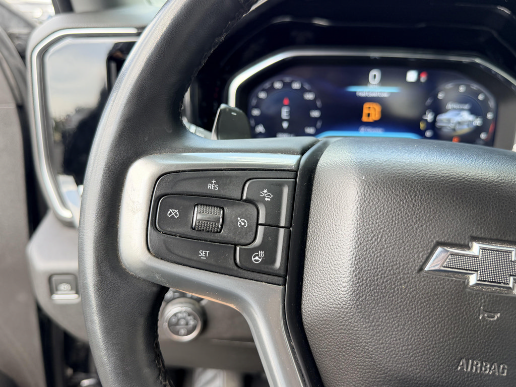 Used 2023 Chevrolet Silverado 1500 RST w/ Protection Package AWD/4WD image 15