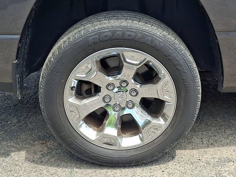 Used 2019 RAM 1500 Big Horn AWD/4WD image 34