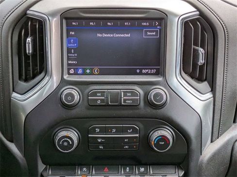 Used 2020 Chevrolet Silverado 1500 LT image 18