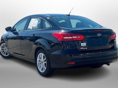 Used 2017 Ford Focus SE image 10