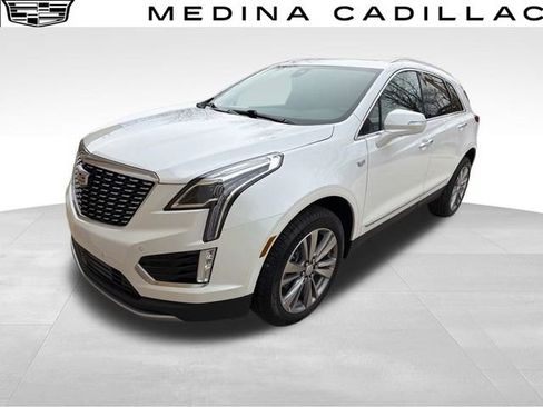 Certified 2025 Cadillac XT5 Premium Luxury image 1