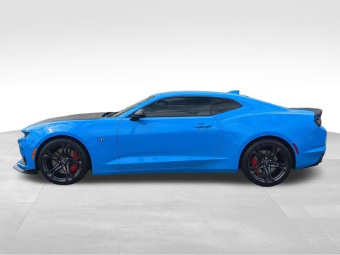 Used 2023 Chevrolet Camaro SS RWD image 6