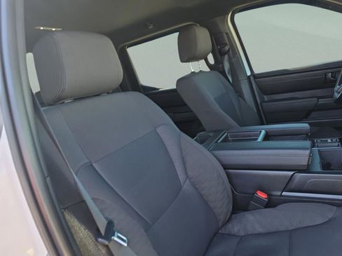 Used 2025 Toyota Tundra SR AWD/4WD image 28