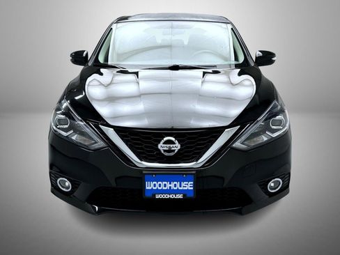 Used 2017 Nissan Sentra SR FWD image 2