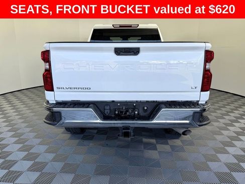Used 2024 Chevrolet Silverado 2500 LT w/ Convenience Package image 4
