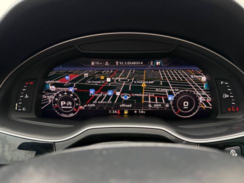Used 2018 Audi Q7 3.0T Prestige w/ Prestige Package AWD/4WD image 71