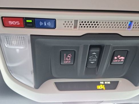 Used 2023 Subaru Forester Premium image 23