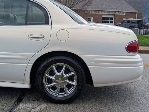 Used 2005 Buick Le Sabre Limited w/ Celebration Edition Package image 35