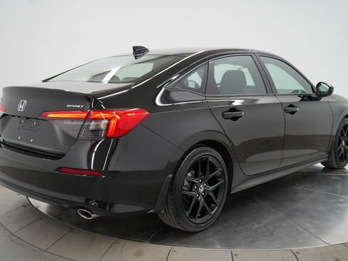 Used 2024 Honda Civic Sport image 7