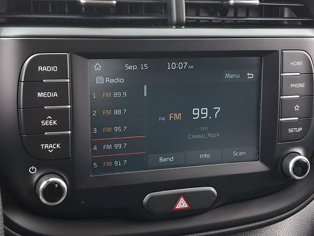 Used 2020 Kia Soul LX FWD image 27