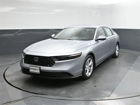 New 2025 Honda Accord LX image 30