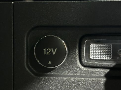 Used 2023 Ford Bronco Wildtrak AWD/4WD image 42