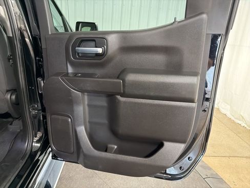 Used 2020 Chevrolet Silverado 1500 LT w/ All-Star Edition image 18