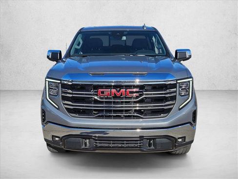 Used 2023 GMC Sierra 1500 SLT w/ SLT Premium Package image 2